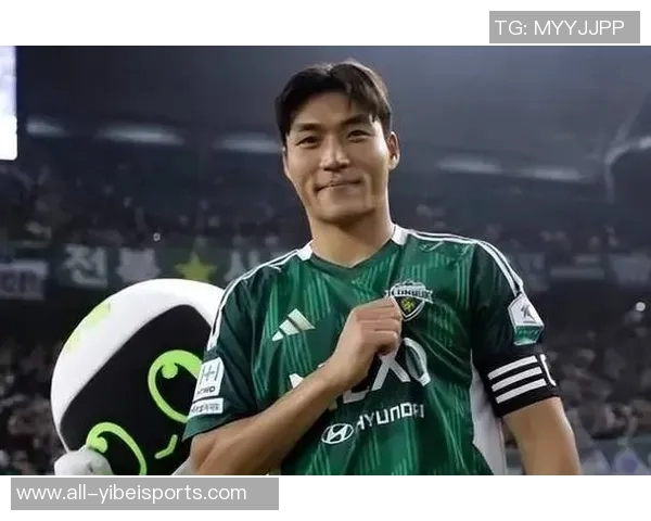 全北现代宣布30岁中场朴镇燮离队将加盟中超浙江队开启新征程